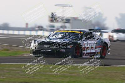 media/Jan-18-2026-CalClub SCCA (Sun) [[8bc6468723]]/Group 5 Race/Turn 1/